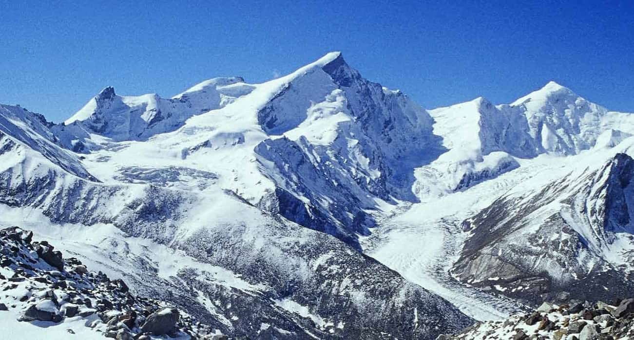 Kusum Kanguru Peak Climbing