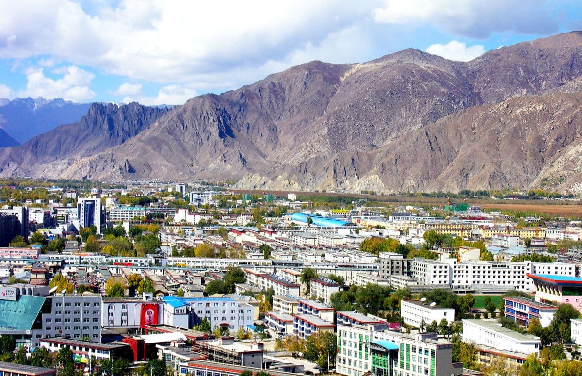 Backpacking in Tibet: Tips for Budget Travelers