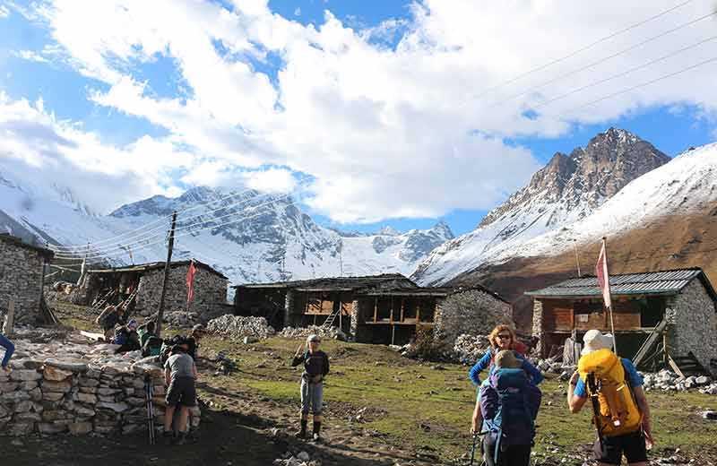 Êtes-vous à la recherche d'un bon guide de randonnée fiable dans la région du Manaslu?