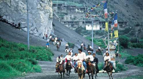 Grand Yartung Festival in Manang