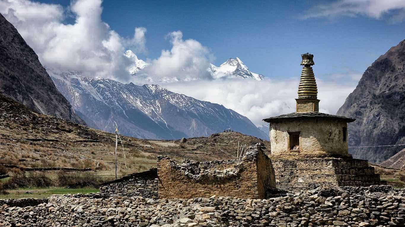 Manaslu Circuit and Tsum Valley Trek