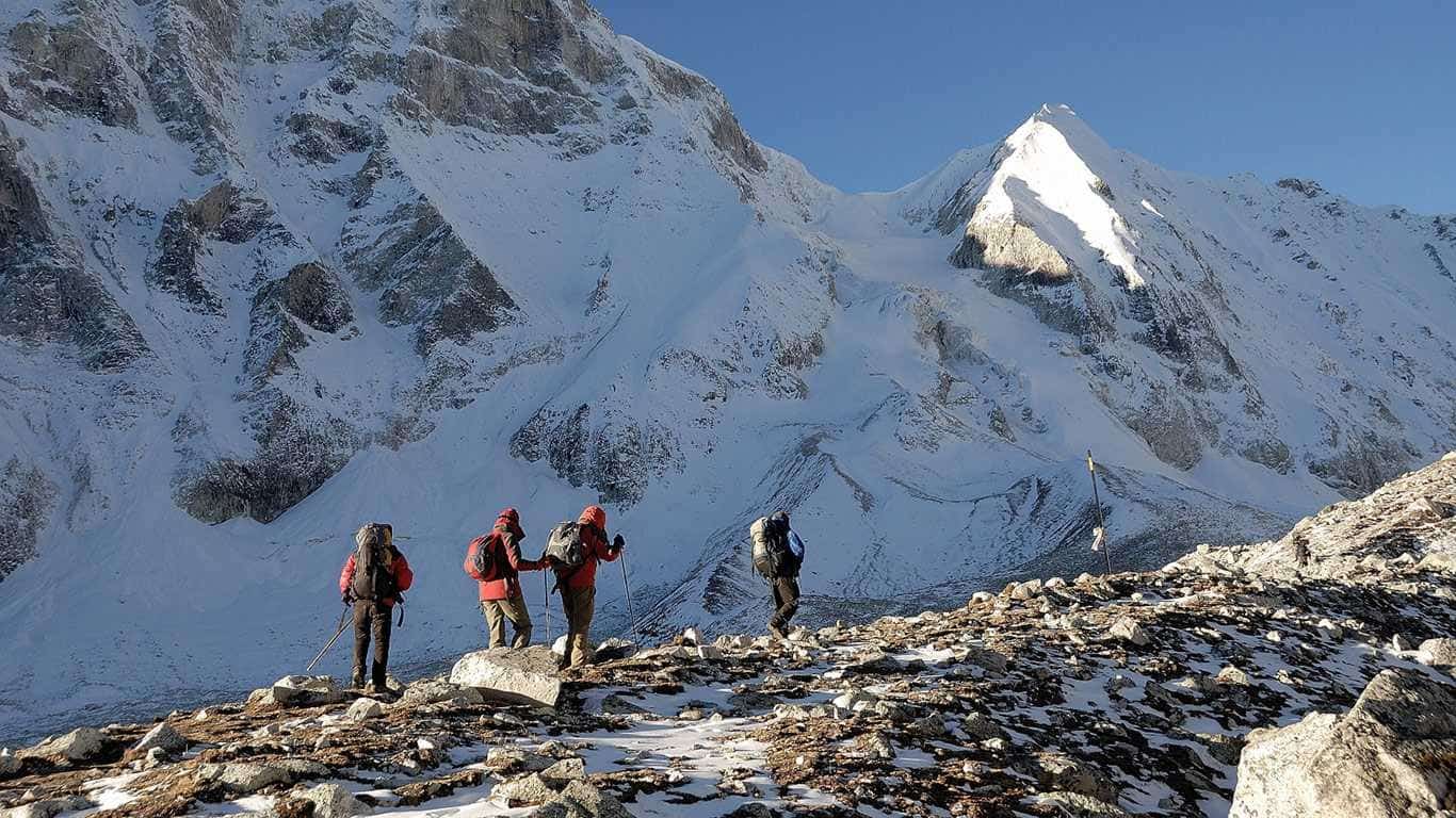 Manaslu Circuit Trek, Itinerary and Cost for 2026/27