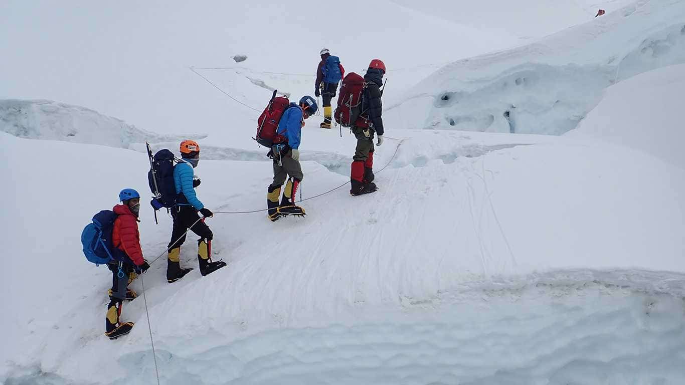 Thamserku Expedition