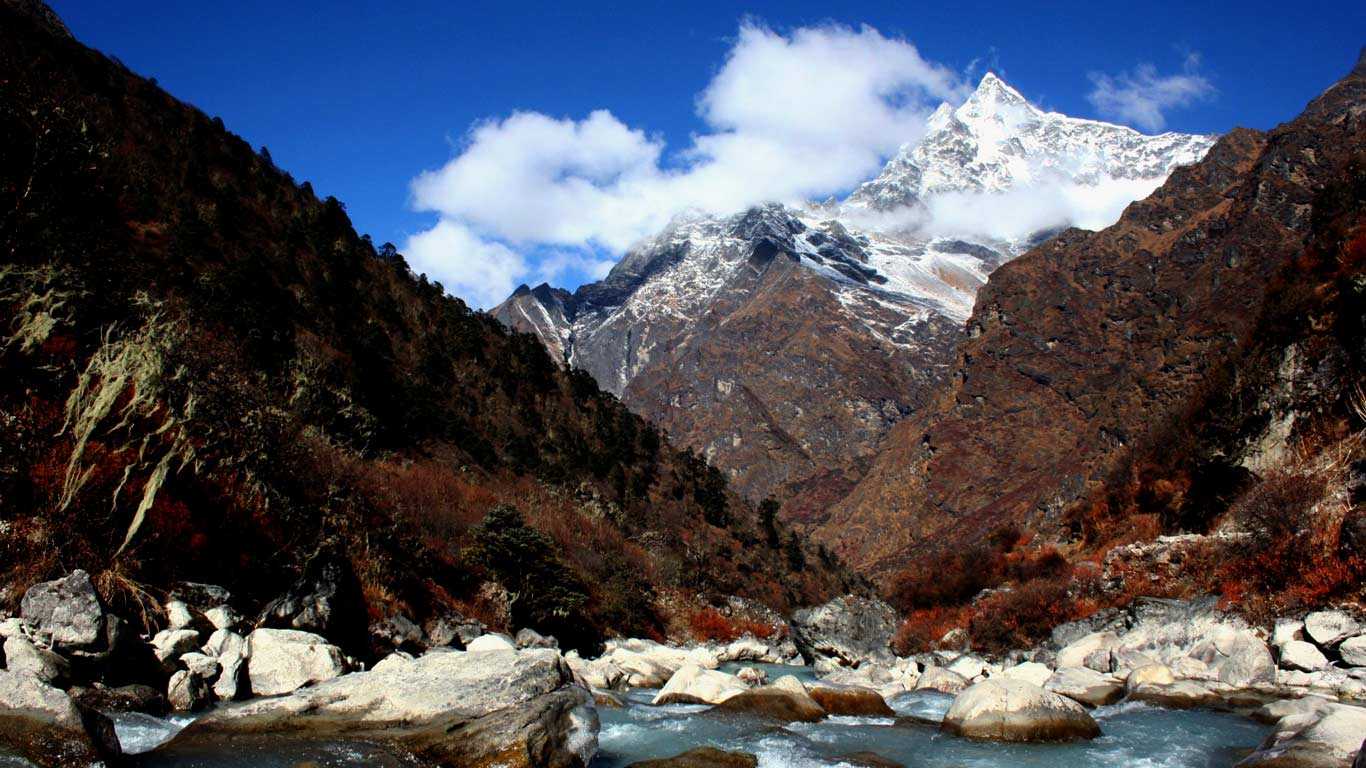 Things to Know About Rolwaling Tsho Rolpa Trek